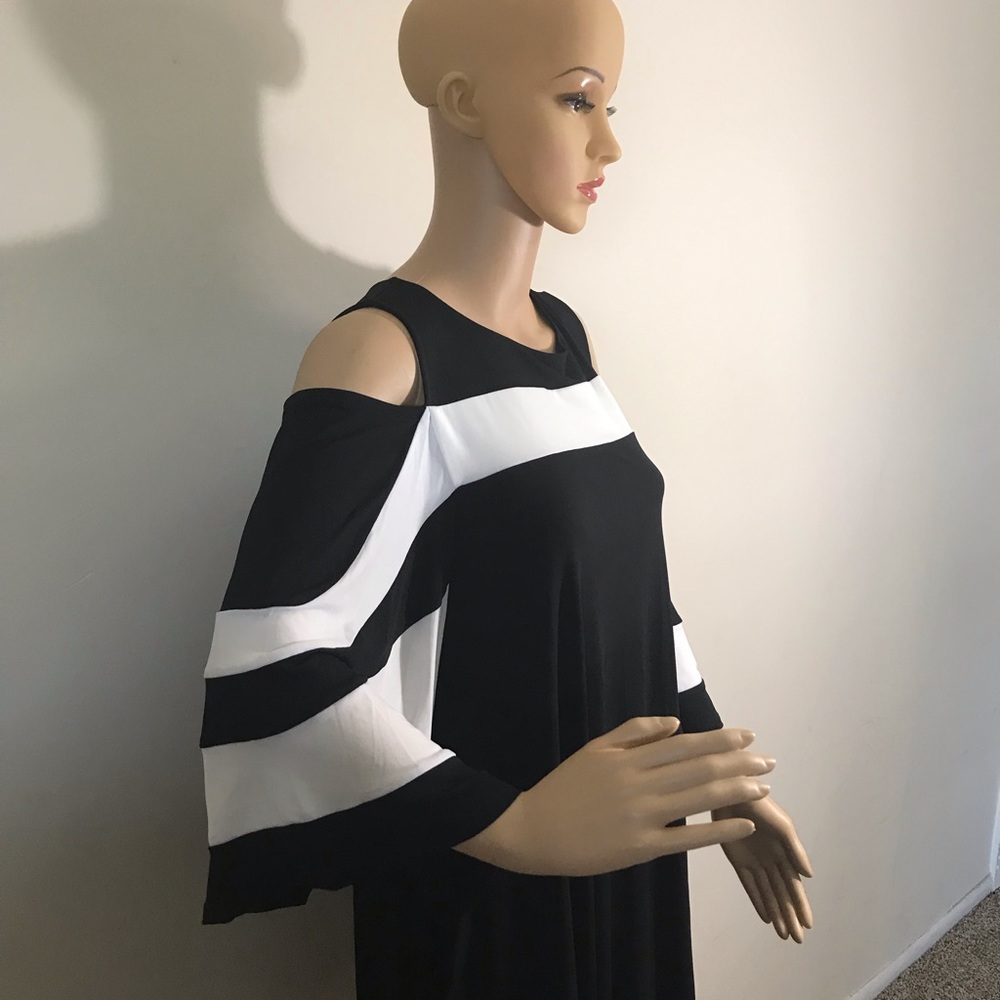 Dress - Picture 5 of 11